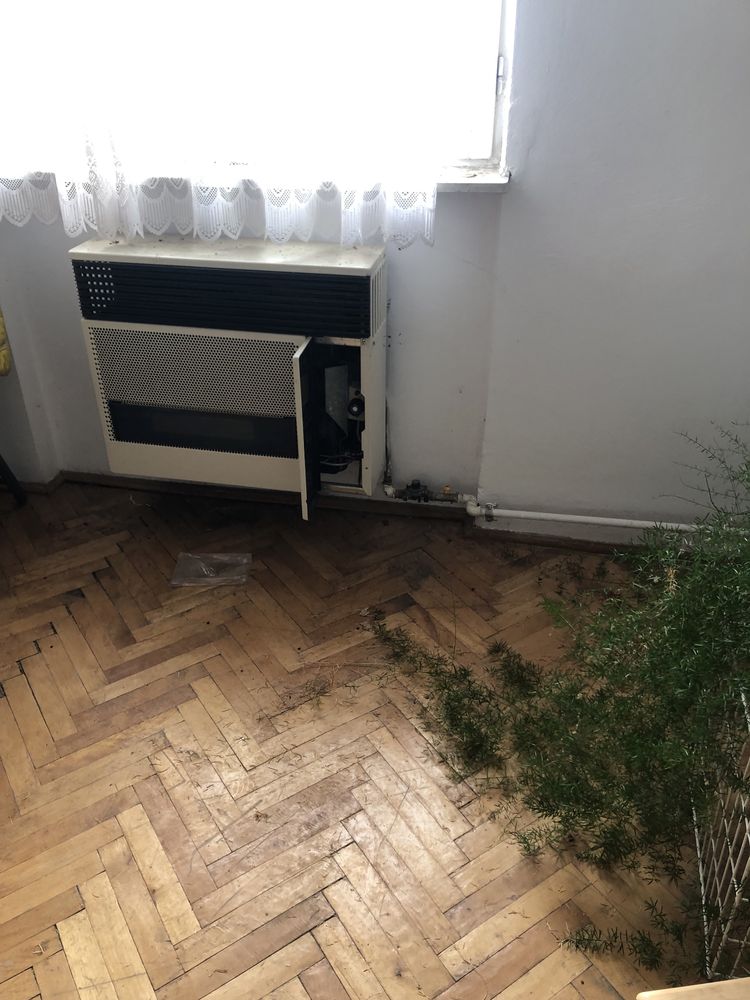 Vand apartament cu 2 camere