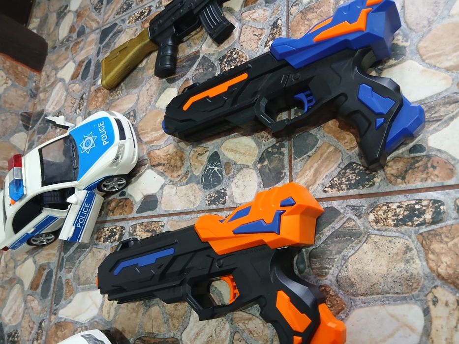 Jucarii Noriel masini Politie, elicopter SWAT, 2 pistoale si pusca