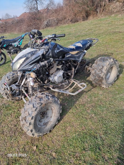 Vând atv de 300cc