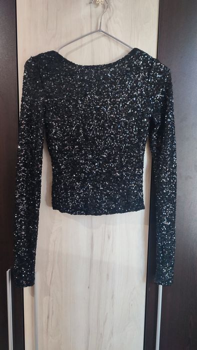 Черна блуза с пайети XS
