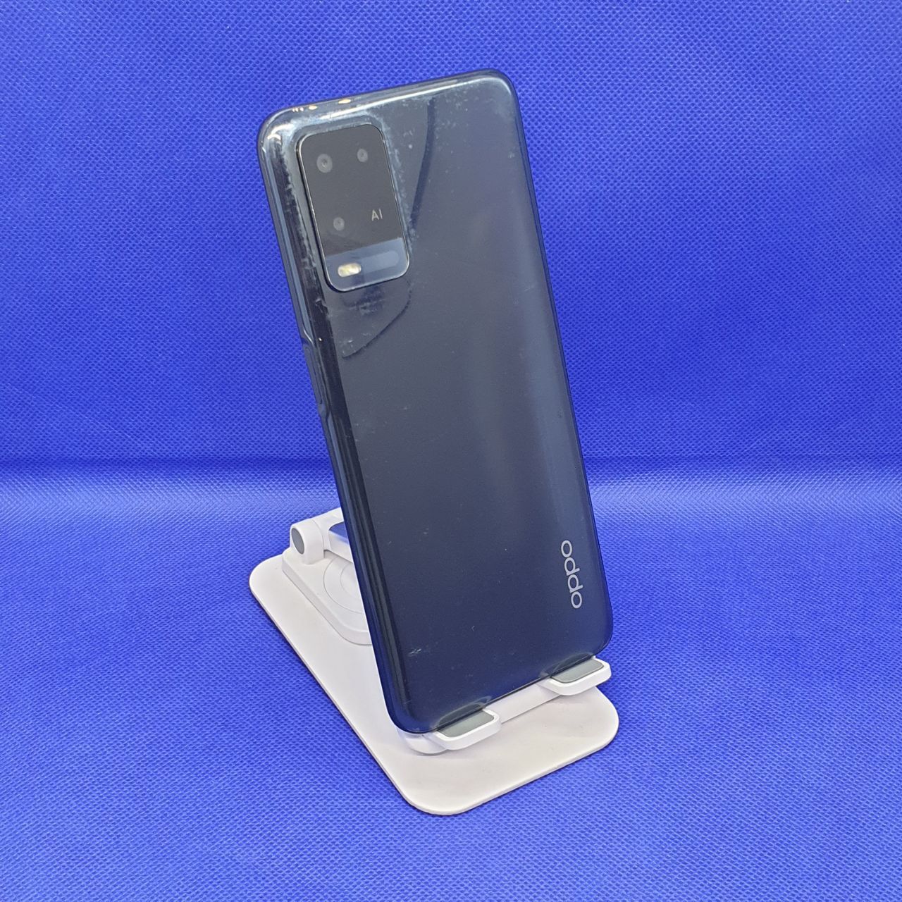 Oppo A54 sotiladi