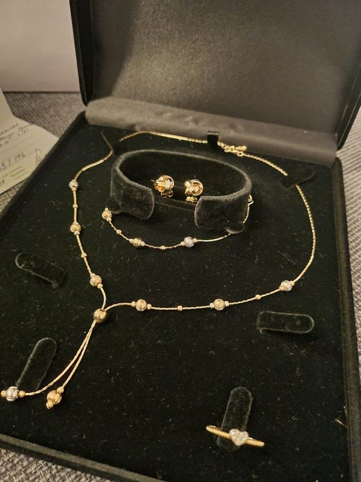 Бижута от жълто, бяло и розово злато - колие, гривна, обици, пръстен