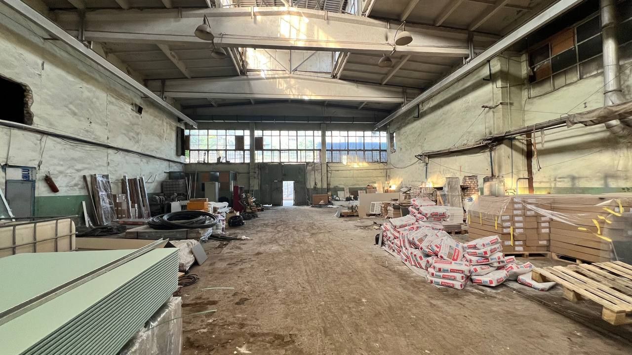 Помещение под Склад, Цех на Яккасарае  3000 м2