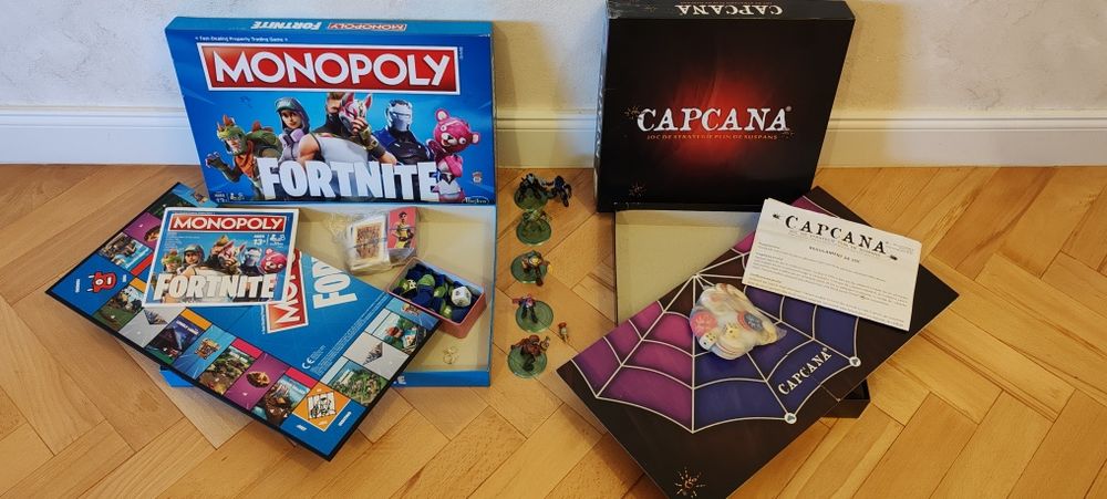 PACHET jucării - pistoale Nerf+cuburi rubice+Monopoly