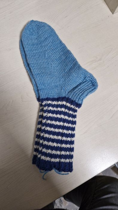 Set.sosete si manusi tricotate