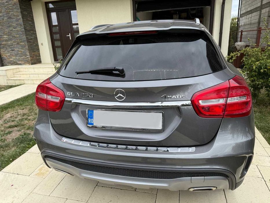 Mercedes-Benz GLA 250 4Matic
