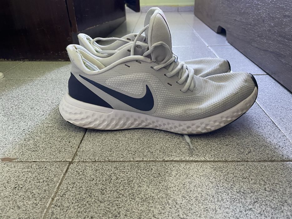 Обувки Nike, Найк