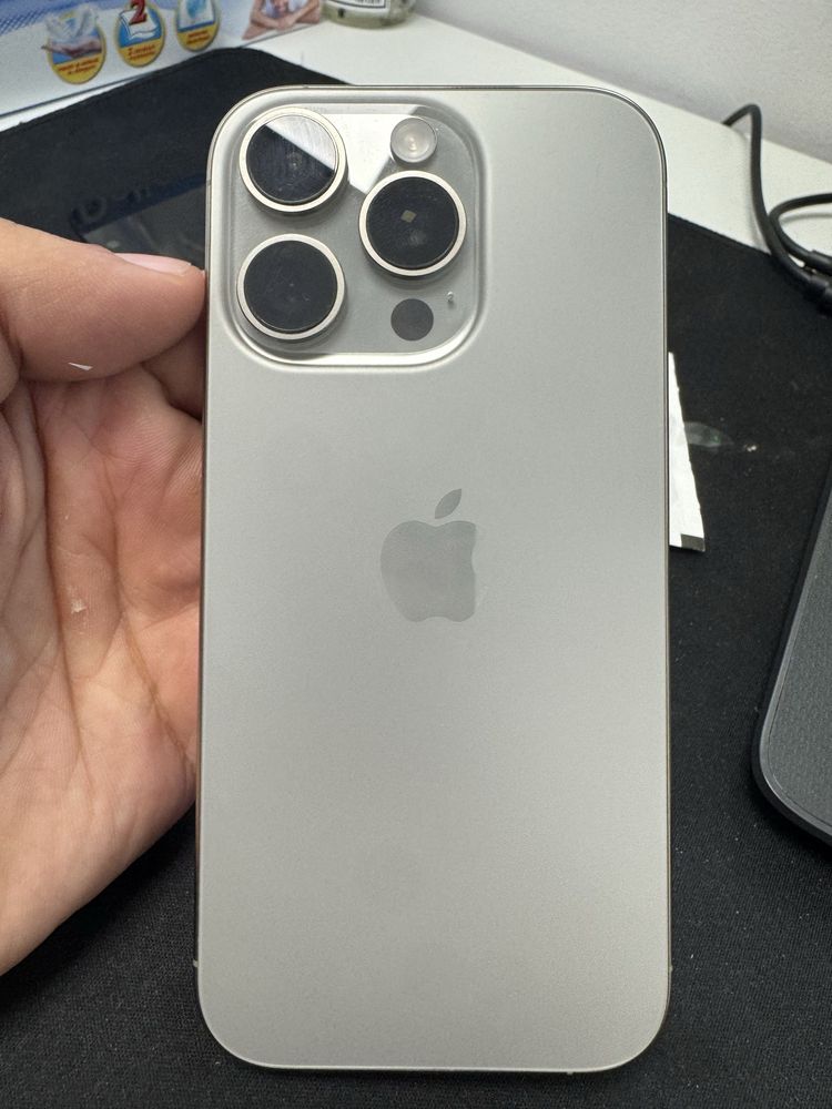 Iphone 16 Pro, 128gb, orice retea ca nou