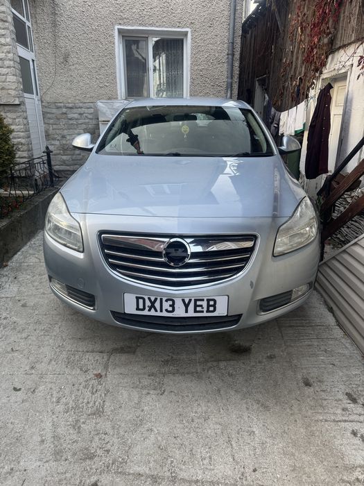 Opel insignia на части