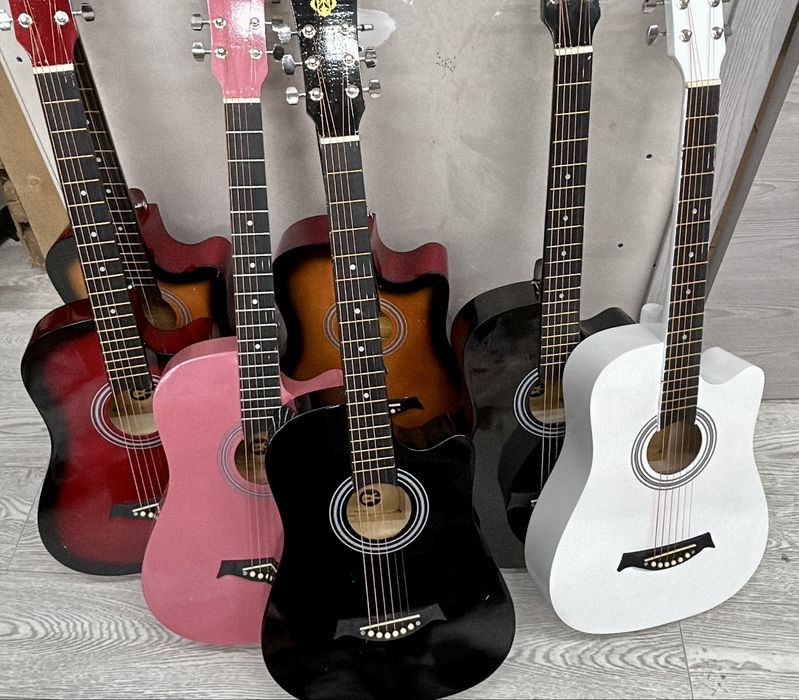 продается гитара