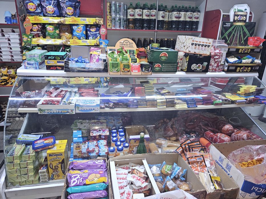 продается витрина холодилник