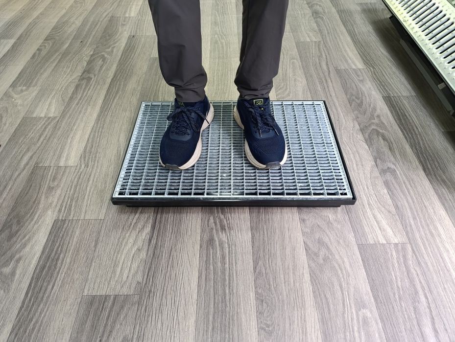 Прессованый настил с оцинкованным покрытием 390×590