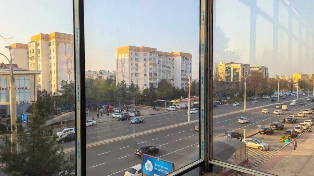 Сдается в аренду помещение фитнес шоурум  3100 кв.м