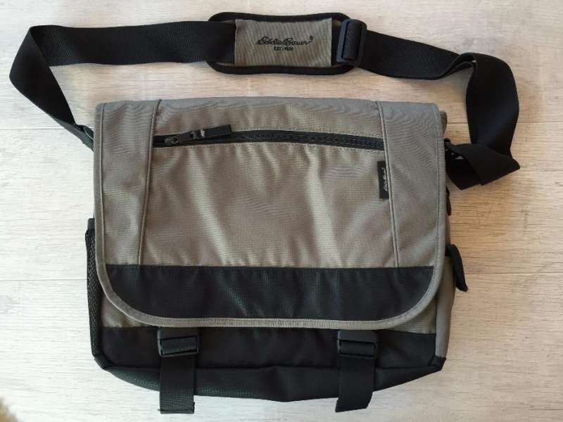 НОВА оригинална чанта за лап топ ноутбук (14-15-16 ") на EDDIE BAUER