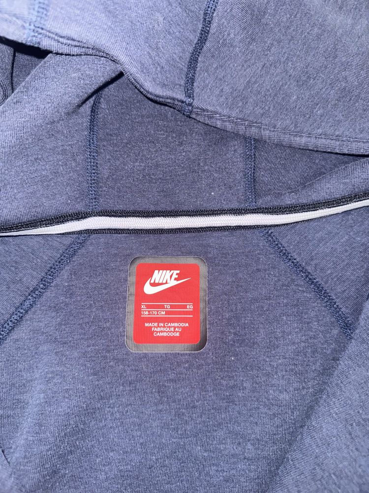 Nike tech fleece