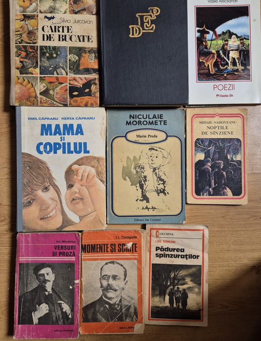 Diverse carti de vanzare