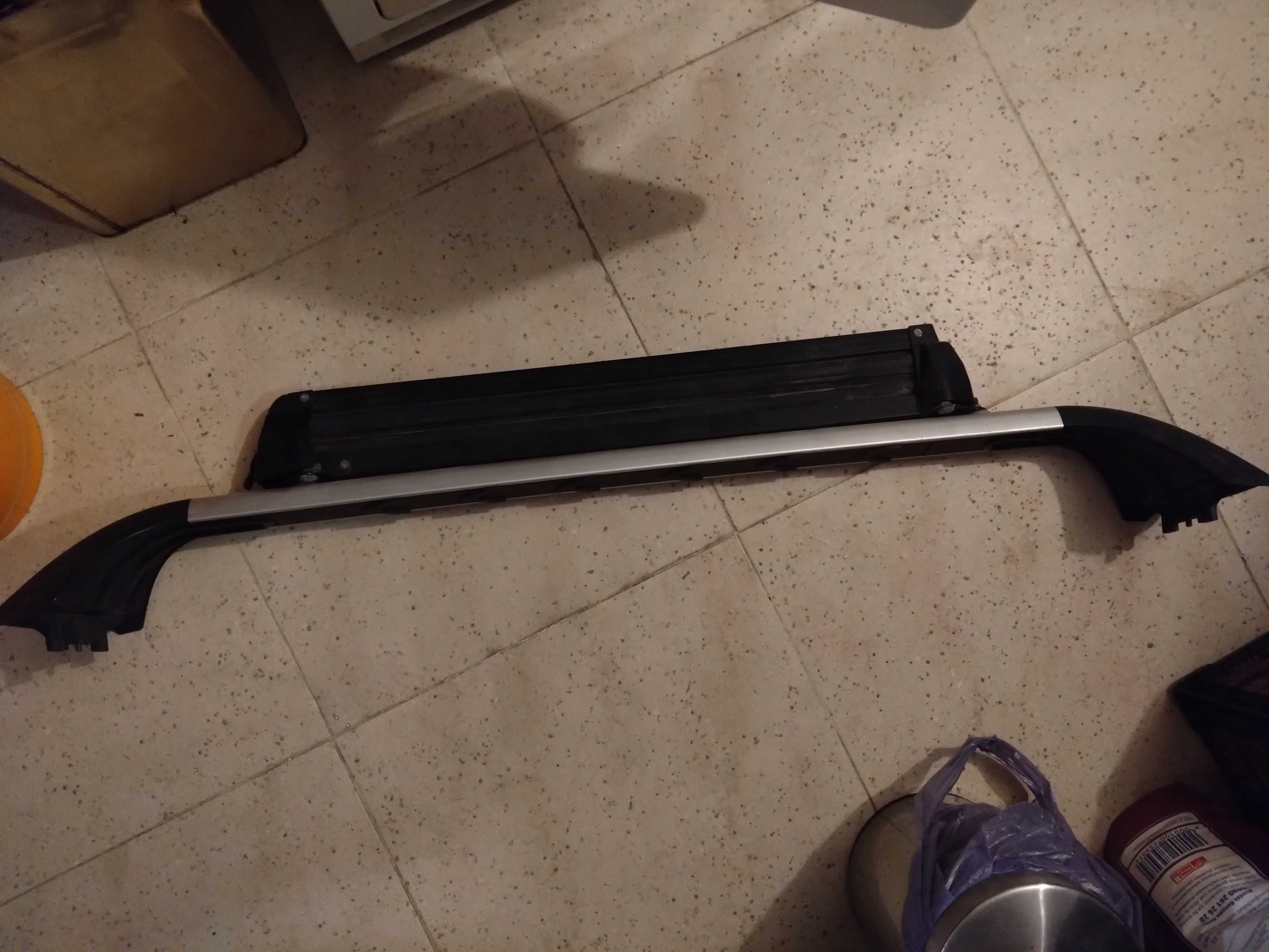 Греди за багаж и открит багажник за ски Citroen C4 Hatchback 2004-2010