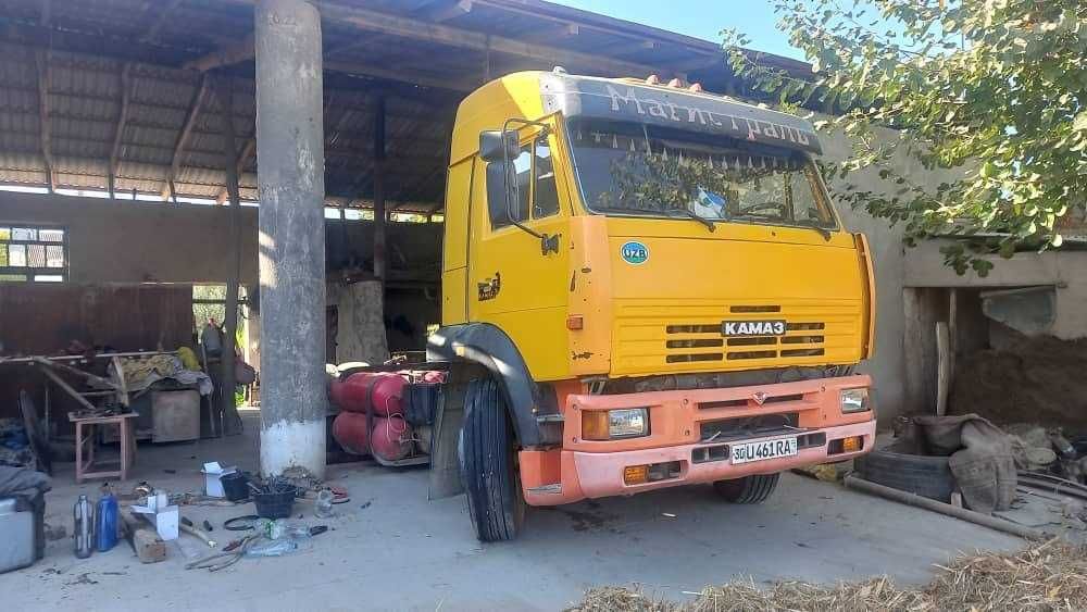 КАМАЗ 2007 года в хорошим состояние