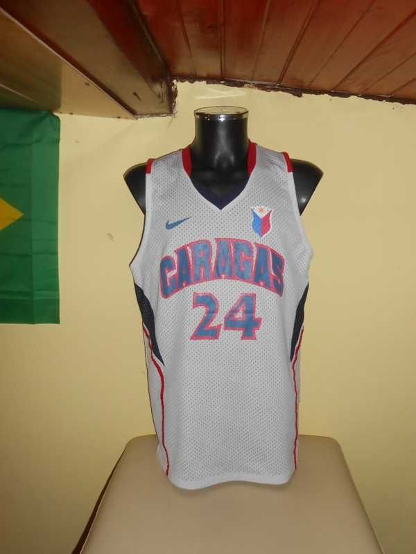 maiou basketball nba nike caracas #24 Lim marimea XL impecabil