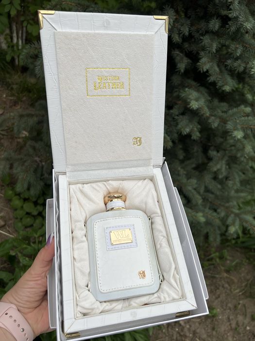 Продам парфюм оригинал Western Leather White Alexandre.J