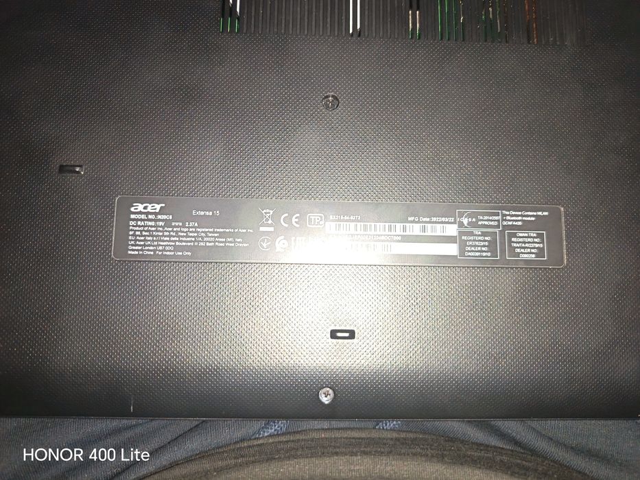 Notbuk aser sotiladi