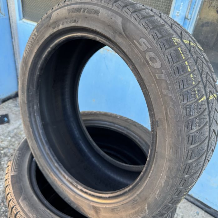 Зимни гуми Pirelli winter sottozero 3 245/45/18