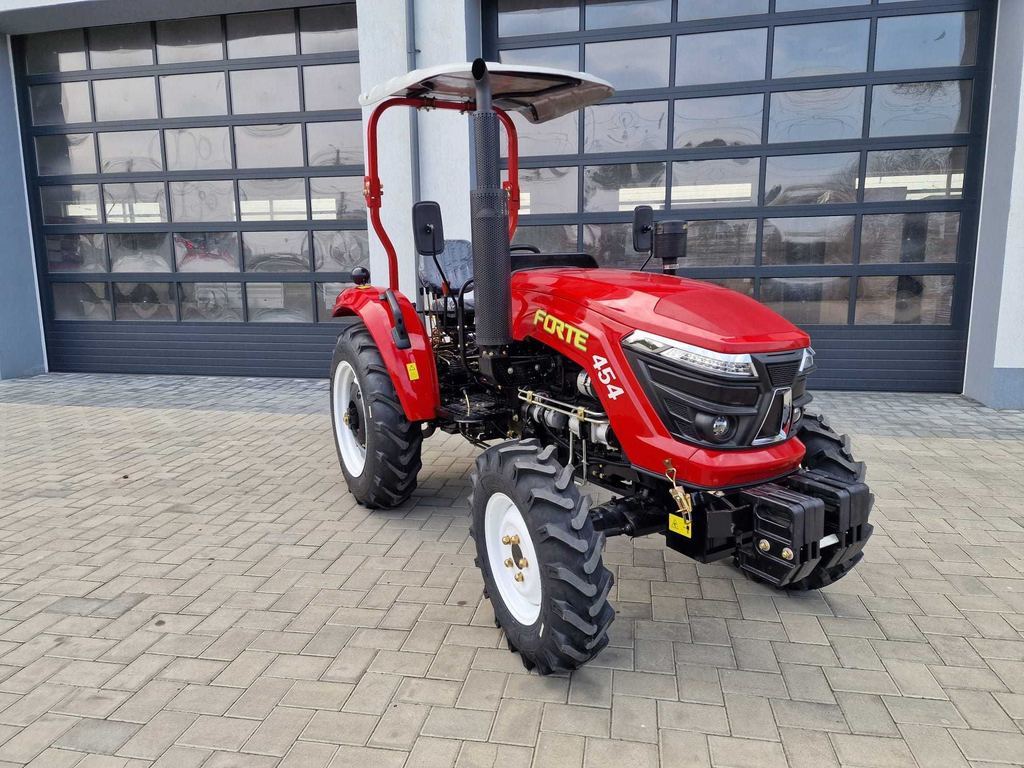 Tractor agricol Forte 454 45 CP 4×4 (rosu)