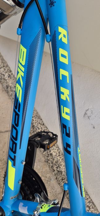 Велосипед Bikesport Rocky 24". 

Размер на колелото: 24