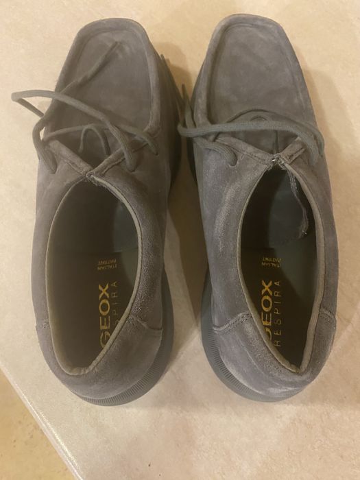 Vand pantofi de piele intoarsa Geox noi marimea 43