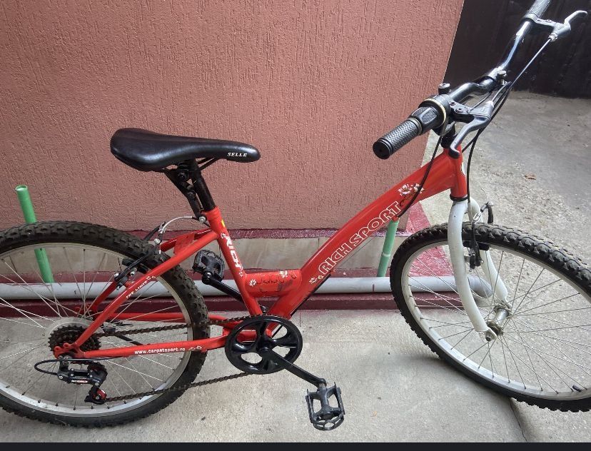 Bicicleta copii 14-15 ani