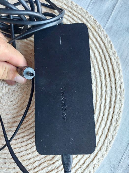 Incarcator baterie 36v