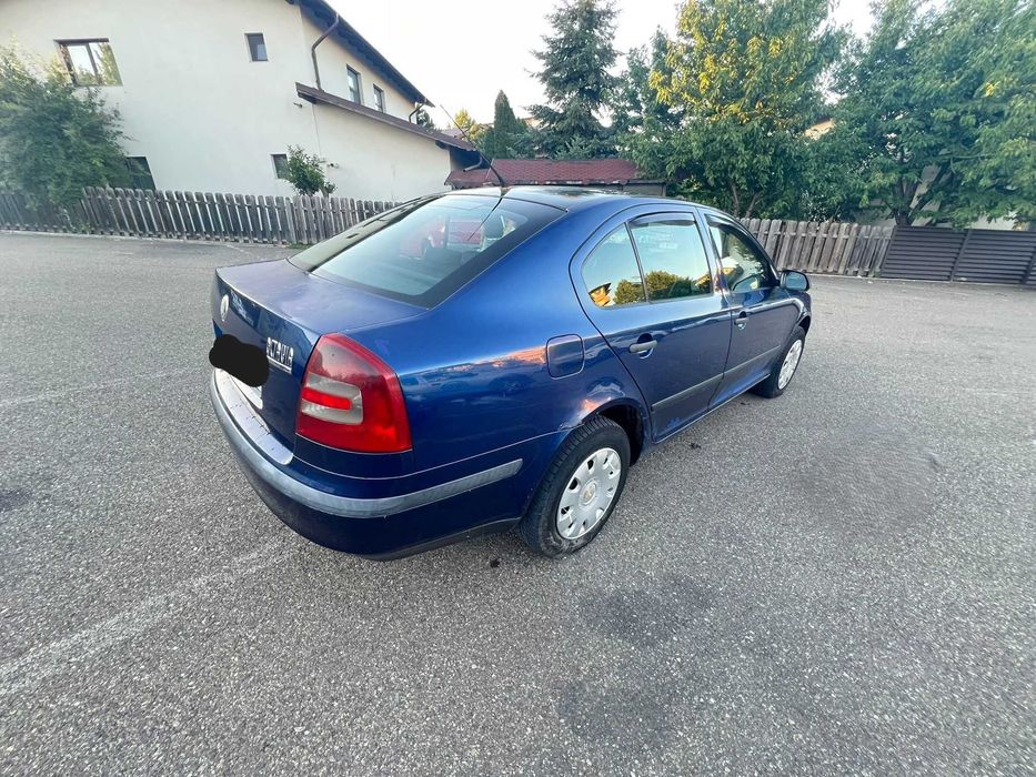 Vand Skoda Octavia Albastru 1.6 Benzina 2006