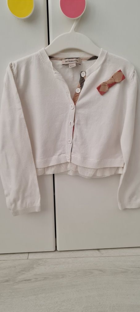 Pulover Burberry 4 ani