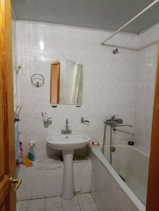 Продаётся 3х комнатная квартира на Карасу