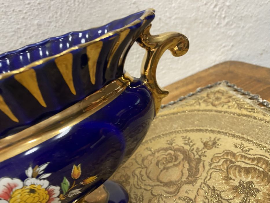 Италианси порцеланов съд ваза - жардиера