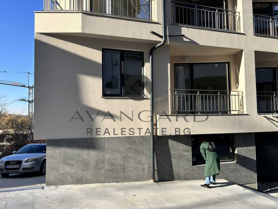 Продава се Двустаен апартамент в Пловдив, Център - 52 кв.м за 2958 €/кв.м - Снимка #1