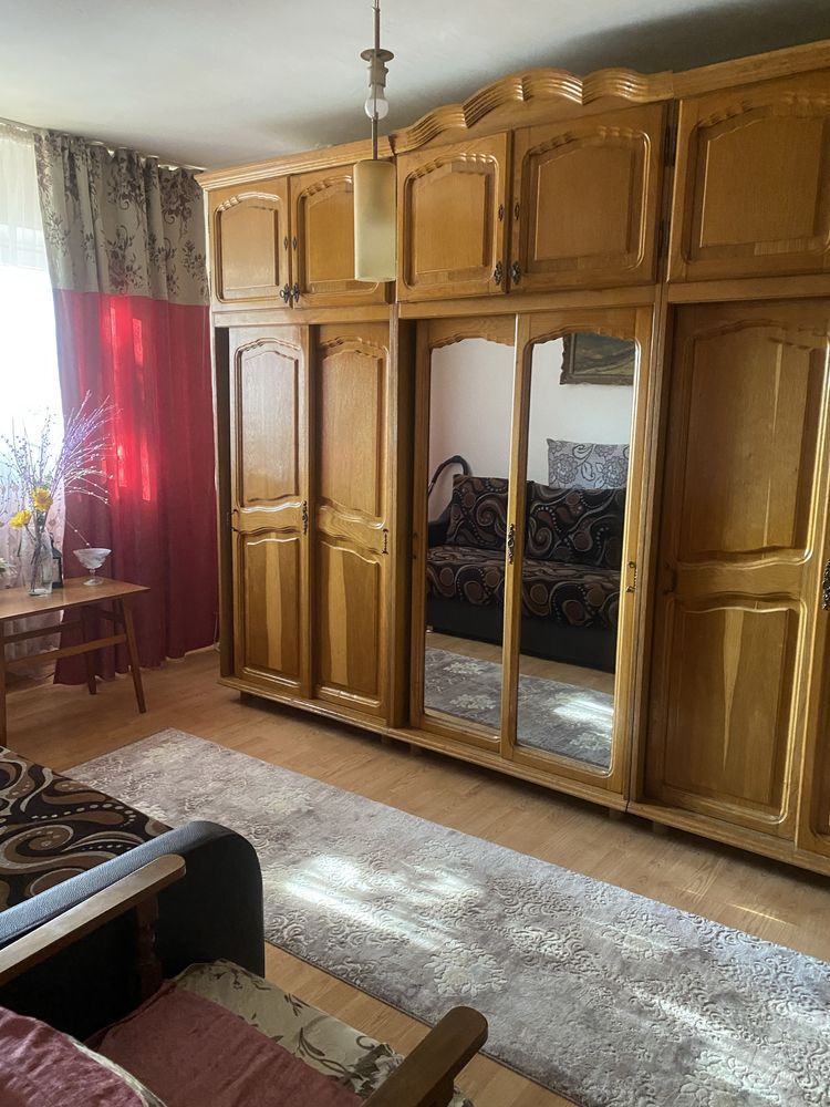 Vand garsoniera ( apartament 1camera) Cetate