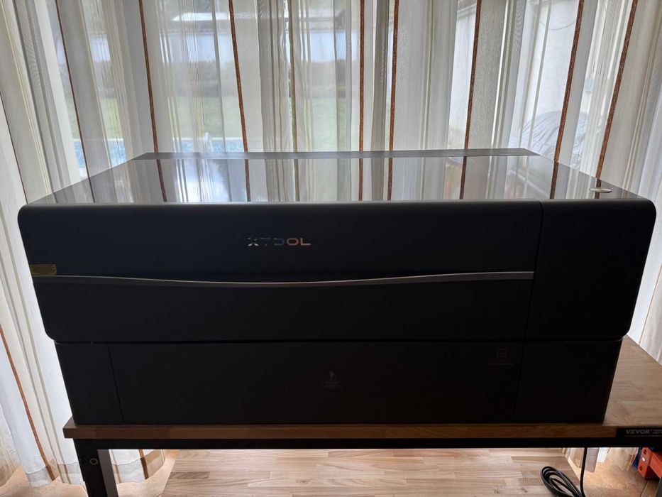 Лазер за гравиране и рязяне xTool P2S 55W Desktop CO2 Laser Cutter