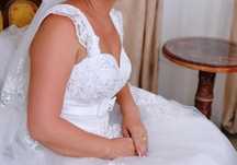 Rochie mireasa ivory stil printesa nr 38