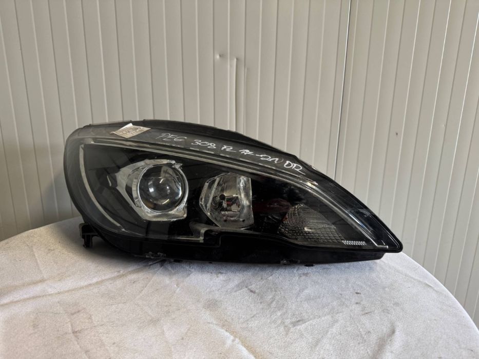Far dreapta Peugeot 308 Facelift 2017/2018/2019/2020/2021