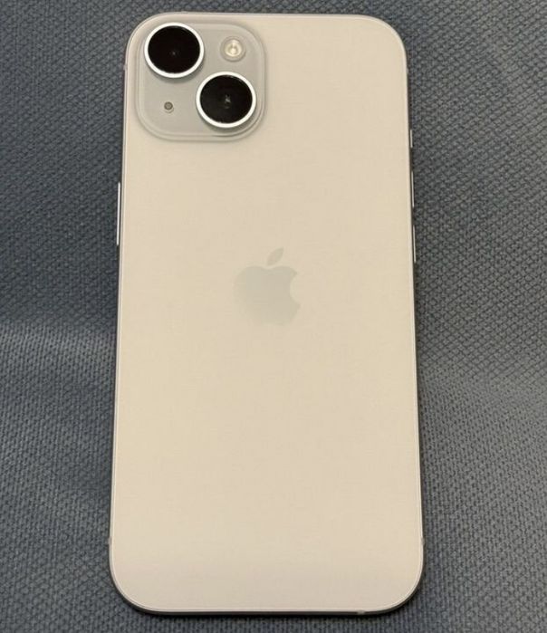 iPhone 15 128Gb с гарантией