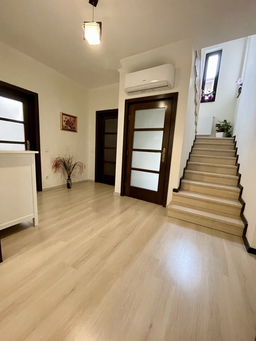 Casa de inchiriat pe str.Voronet