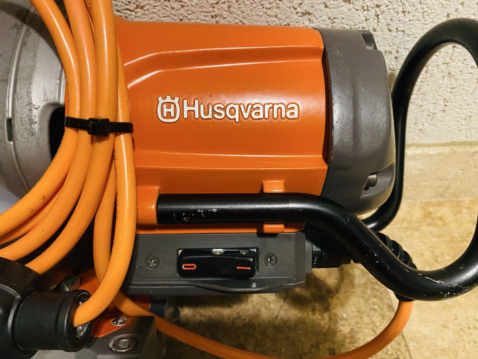 Husqvarna masina de carotat DM 370