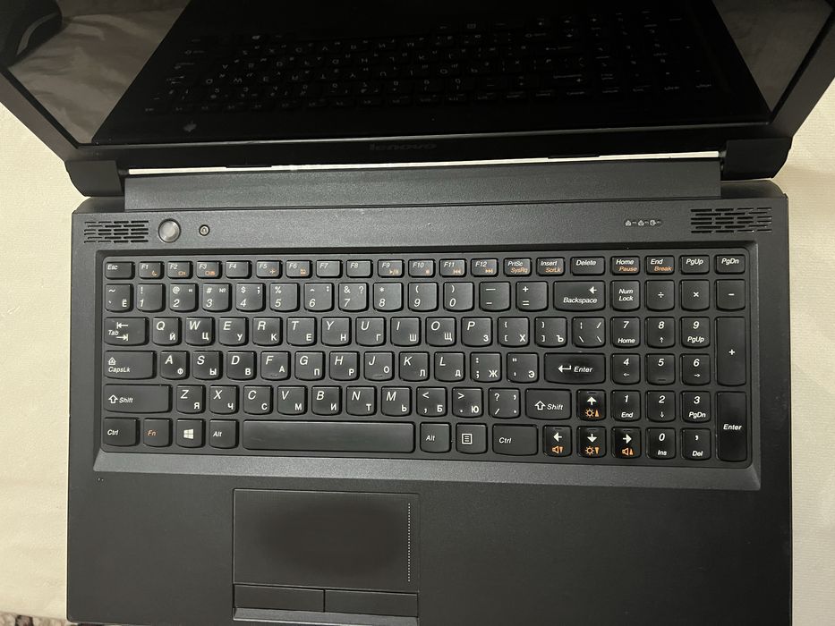 LENOVO Desktop 9T