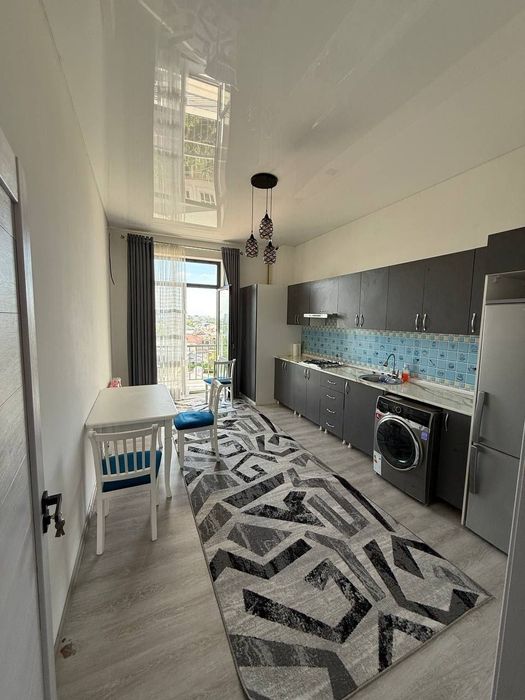 Продам квартиру на Паркентском 2/5/10 80м2