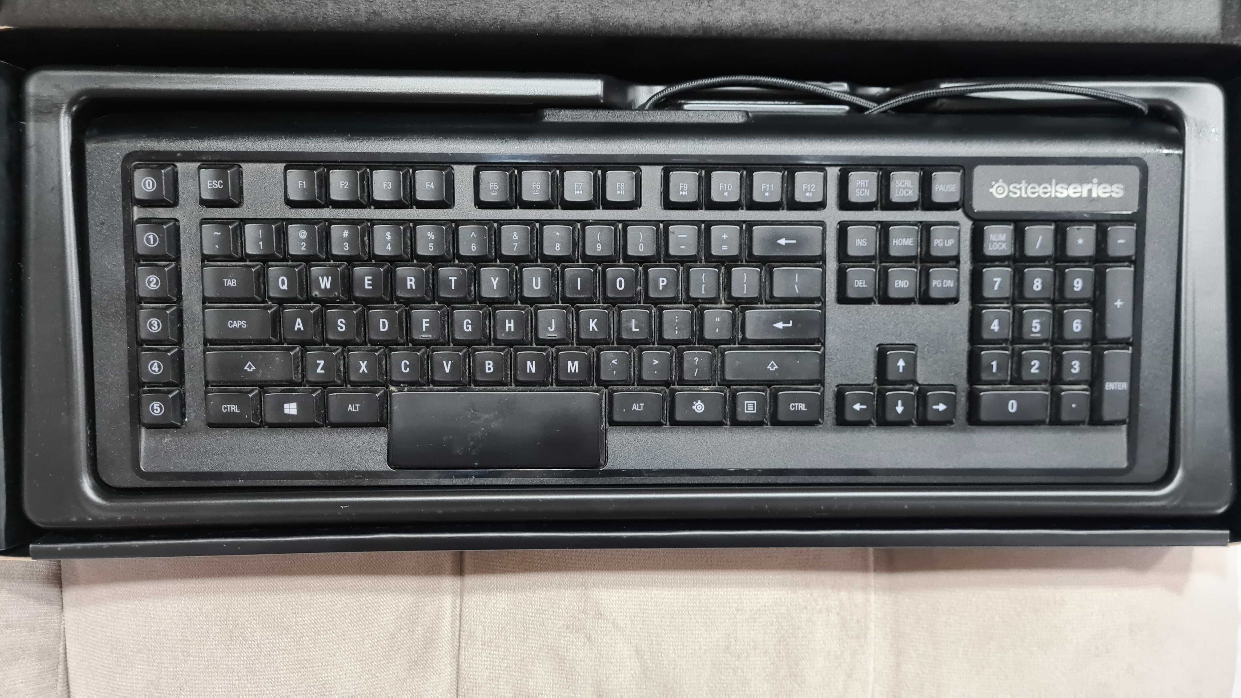 Клавиатура SteelSeries Apex M800