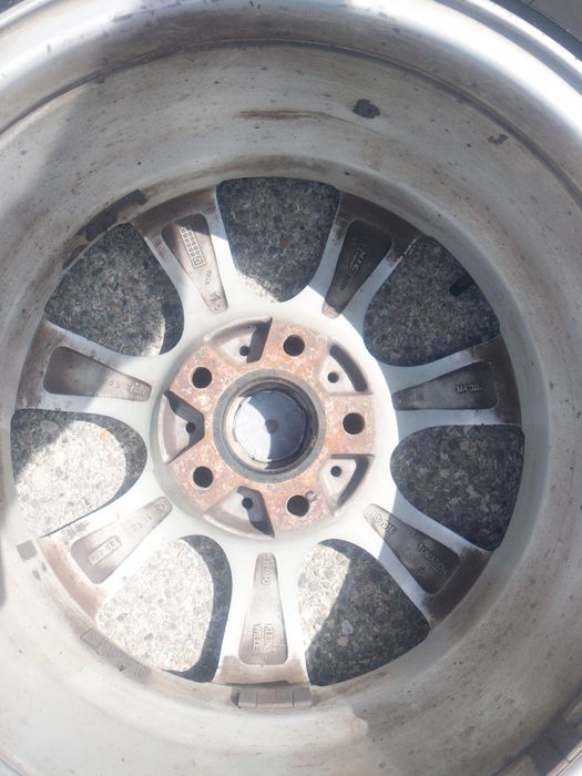 Джанти с гуми 205/60/16