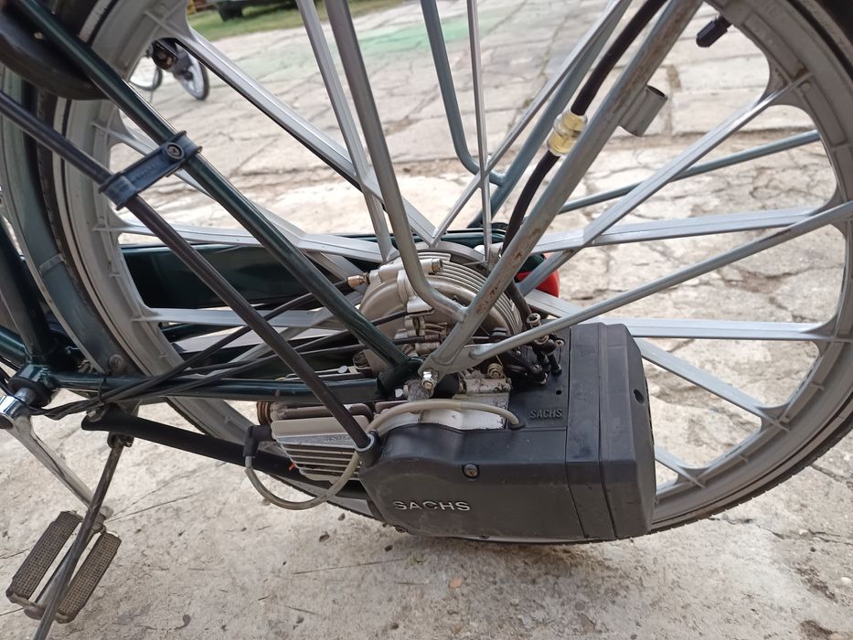 Dezmembrez bicicleta Sachs