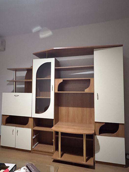 Холна секция с шкафове