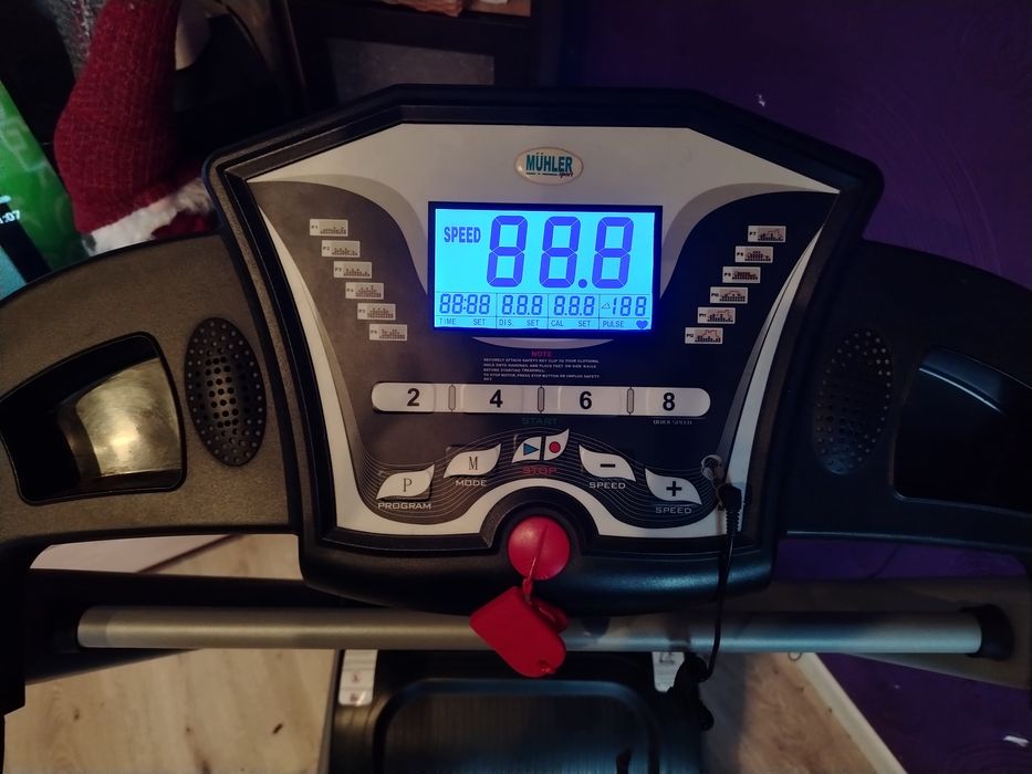 Бягаща пътека Muhler в перфектно състояние